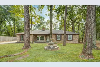 222 Ridgewood Drive, Oak Ridge North, TX 77386 - Photo 3