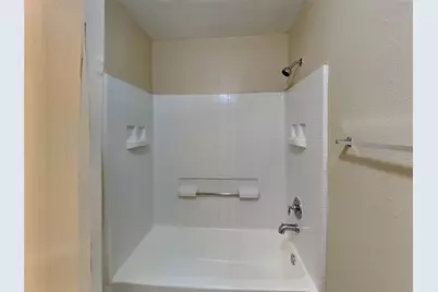 226 S Golden Oak Drive, Texas City, TX 77591 - Photo 19