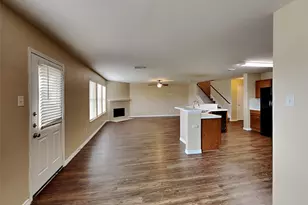 226 S Golden Oak Dr, Texas City, TX 77591 - Photo 3