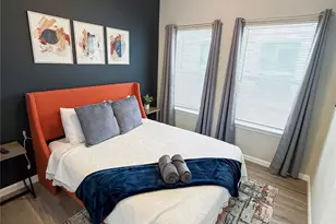 4420 Elmwood St, Houston, TX 77051 - Photo 9