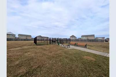 3226 Cloud Crest Lane, Dickinson, TX 77539 - Photo 17