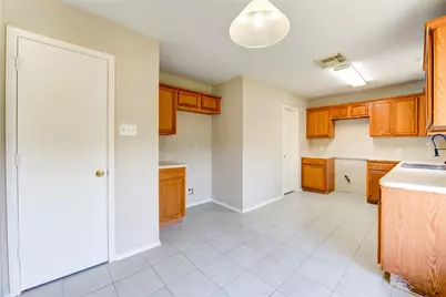 15734 Briargate Court, Missouri City, TX 77489 - Photo 17