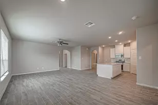 2224 Manila Ln, Texas City, TX 77568 - Photo 11