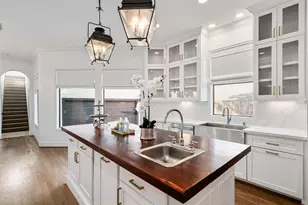 4523 Maple St, Bellaire, TX 77401 - Photo 15