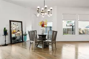 4523 Maple St, Bellaire, TX 77401 - Photo 17