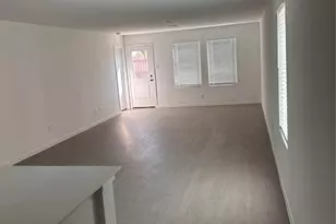 9010 Cape Birdland Dr, Baytown, TX 77521 - Photo 7