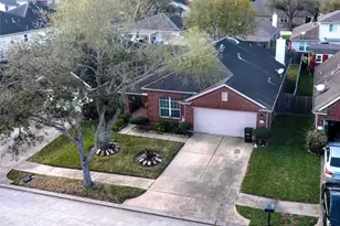 9327 Rustler Ridge Ln, Houston, TX 77089 - Photo 41