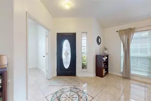 9327 Rustler Ridge Ln, Houston, TX 77089 - Photo 5