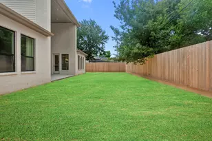 1306 Zora St, Houston, TX 77055 - Photo 37
