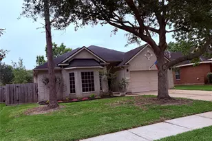 4402 Chestnut Grove, League City, TX 77573 - Photo 5