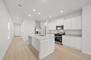 142 Kelly St, Angleton, TX 77515 - Photo 13