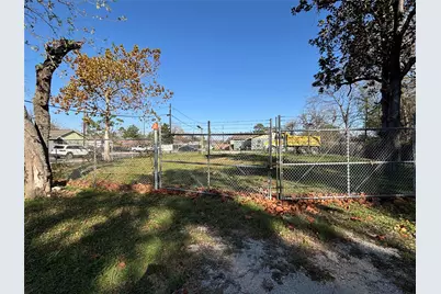 7206 Helmers Street #A, Houston, TX 77022 - Photo 9