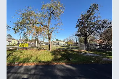 7206 Helmers Street #A, Houston, TX 77022 - Photo 11