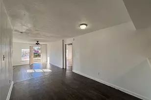7206 Helmers St, Houston, TX 77022 - Photo 15