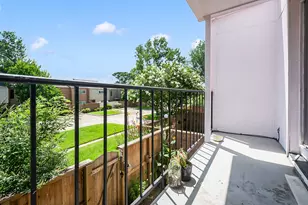 62 Chervil Common, Lake Jackson, TX 77566 - Photo 23