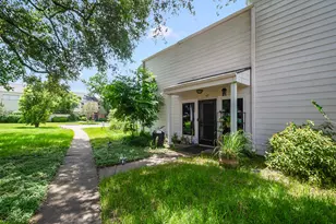 62 Chervil Common, Lake Jackson, TX 77566 - Photo 37