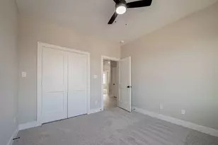 8128 Chateau St, Houston, TX 77028 - Photo 33