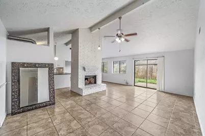 10515 Autumn Harvest Drive, Houston, TX 77064 - Photo 9