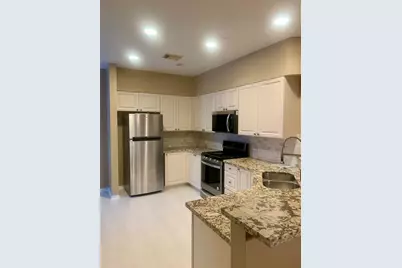 57 Scarlet Woods Court, The Woodlands, TX 77380 - Photo 7