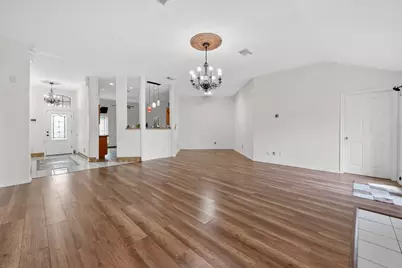 3807 Stableridge Drive, Houston, TX 77014 - Photo 5