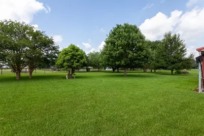 10085 Milky Way Lane, Beaumont, TX 77705 - Photo 7
