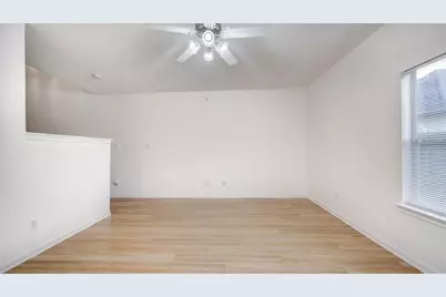 827 Forest Ivy Lane, Houston, TX 77067 - Photo 9