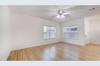 827 Forest Ivy Lane, Houston, TX 77067 - Photo 7