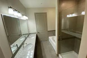 1800 St Joseph Pkwy, Houston, TX 77003 - Photo 1