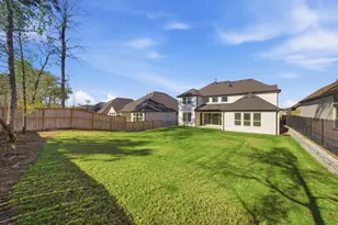 1715 Divino Pass, Conroe, TX 77304 - Photo 11