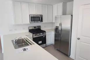 9238 Coral Trout Wy, Baytown, TX 77521 - Photo 3