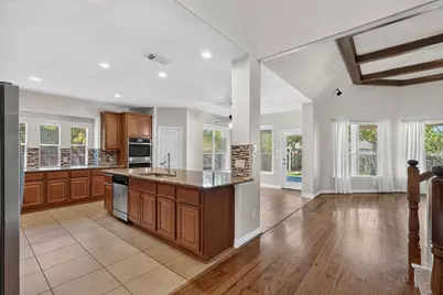 103 Arbor Ridge Court, Conroe, TX 77384 - Photo 5