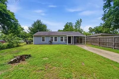 8146 Panay Drive, Houston, TX 77033 - Photo 1