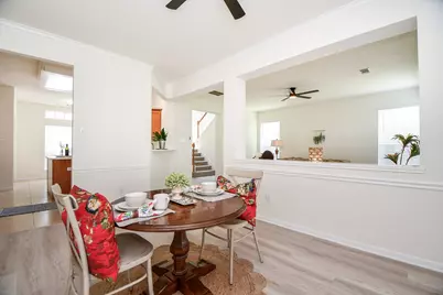 10839 Sycamore Drive N, La Porte, TX 77571 - Photo 9