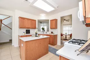 10839 Sycamore Dr N, La Porte, TX 77571 - Photo 13