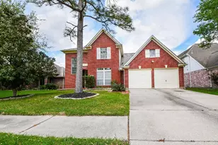 10839 Sycamore Dr N, La Porte, TX 77571 - Photo 1