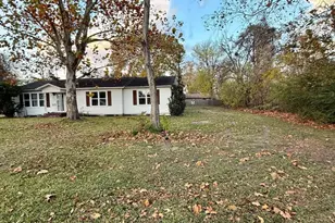 700 E Wallisville Rd, Highlands, TX 77562 - Photo 7