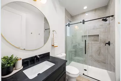 4611 Dewberry Street Street #B, Houston, TX 77021 - Photo 15