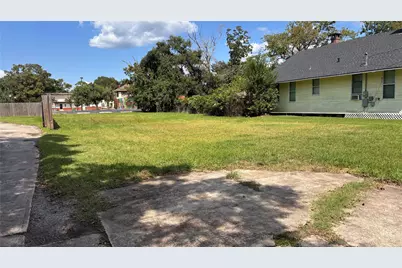 2344 Broadway Street, Beaumont, TX 77702 - Photo 5