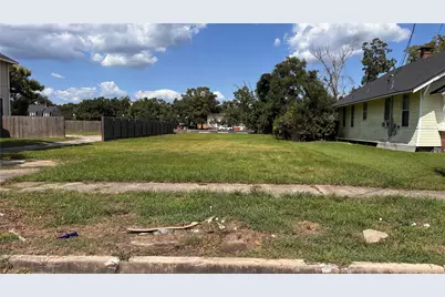 2344 Broadway Street, Beaumont, TX 77702 - Photo 1