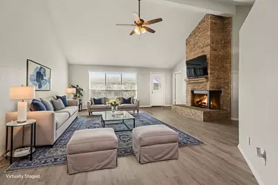 1826 Pilgrims Point Drive, Friendswood, TX 77546 - Photo 5