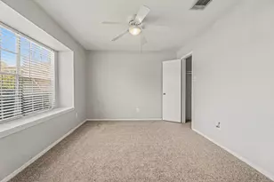 1826 Pilgrims Point Dr, Friendswood, TX 77546 - Photo 15