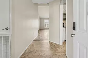 1826 Pilgrims Point Dr, Friendswood, TX 77546 - Photo 21