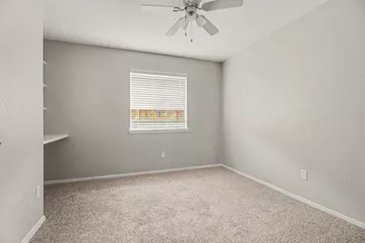 1826 Pilgrims Point Drive, Friendswood, TX 77546 - Photo 11