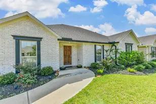 3207 Patagonia St, League City, TX 77573 - Photo 3