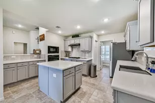 3207 Patagonia St, League City, TX 77573 - Photo 11