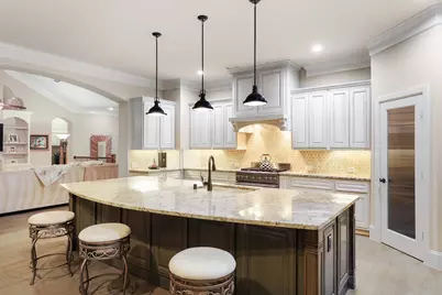 1110 Highborne Cay Court, Texas City, TX 77590 - Photo 9