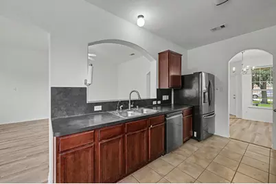 13035 Avery Ridge Lane, Tomball, TX 77377 - Photo 11