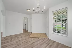 13035 Avery Ridge Ln, Tomball, TX 77377 - Photo 5