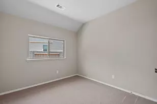 2901 Yaupon Grove Ln, Conroe, TX 77385 - Photo 27