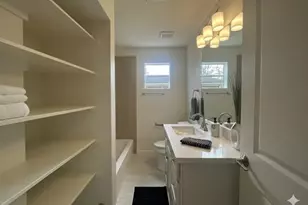 1010 Brockman St, Sweeny, TX 77480 - Photo 15